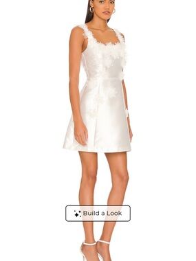 omr x elliatt green strapless darner dress New spring arrivals are here, including the OMR x Elliatt Darner mini dress. $89.00 to hire including dry cleaning fees. Available in sizes 8-14. The most flattering cut, the Darner comes with